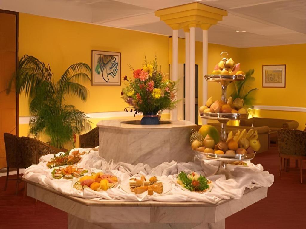 Hotel Ruposhi Bangla Dhaka Luaran gambar